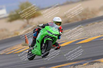 media/Dec-17-2022-SoCal Trackdays (Sat) [[224abd9271]]/Turn 15 (155pm)/